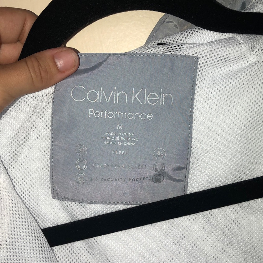Calvin Klein Performance jacket - Picture 3 of 4